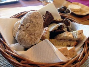 Bacalhau wine & food
