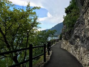 Fiets- en wandelpad tussen Limone sul Garda en Riva del Garda