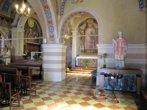 Binnenkant Santuario di Montecastello in Tignale