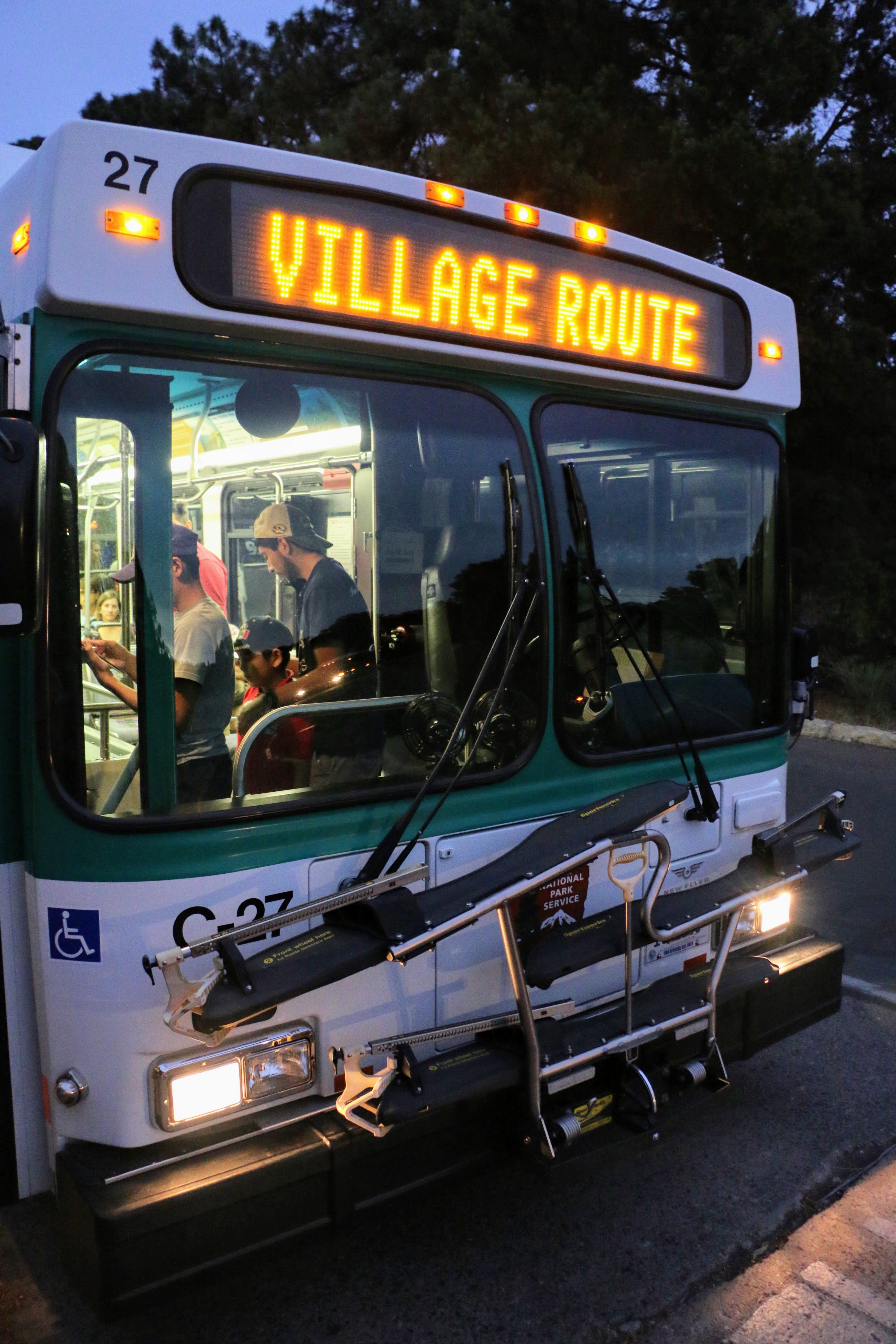 Grand Canyon shuttlebus village