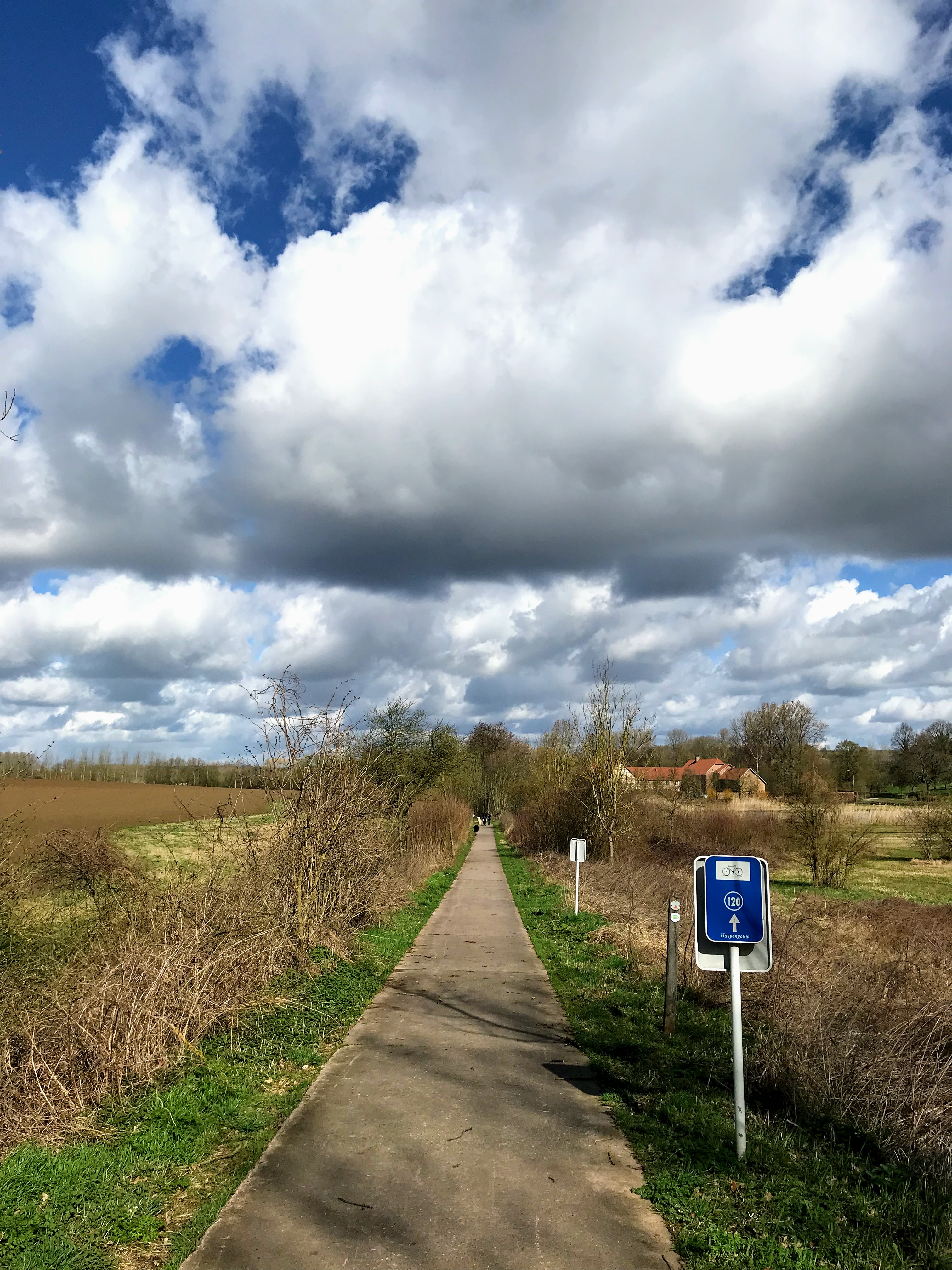 Fietsroutenetwerk in Zammelen Limburg