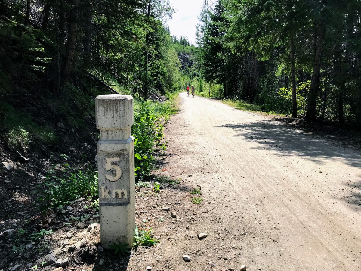 Myra Canyon fietsen - kilometerpaal nr 5