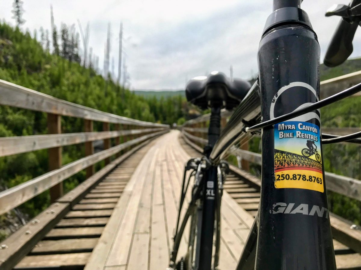 Myra Canyon fietsen