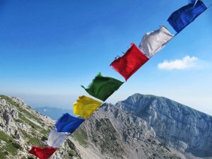 Italiaanse vlag op berg