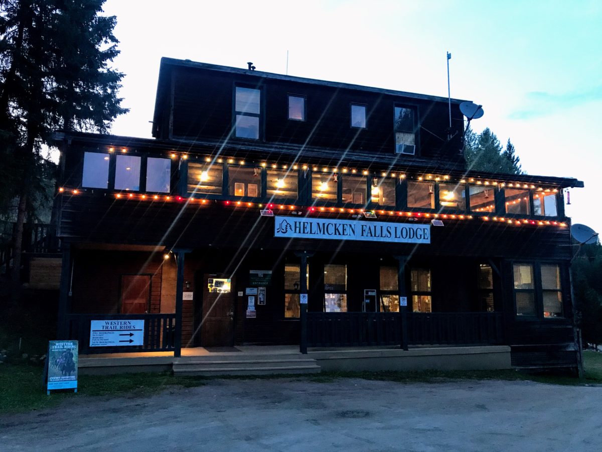 Helmcken falls lodge