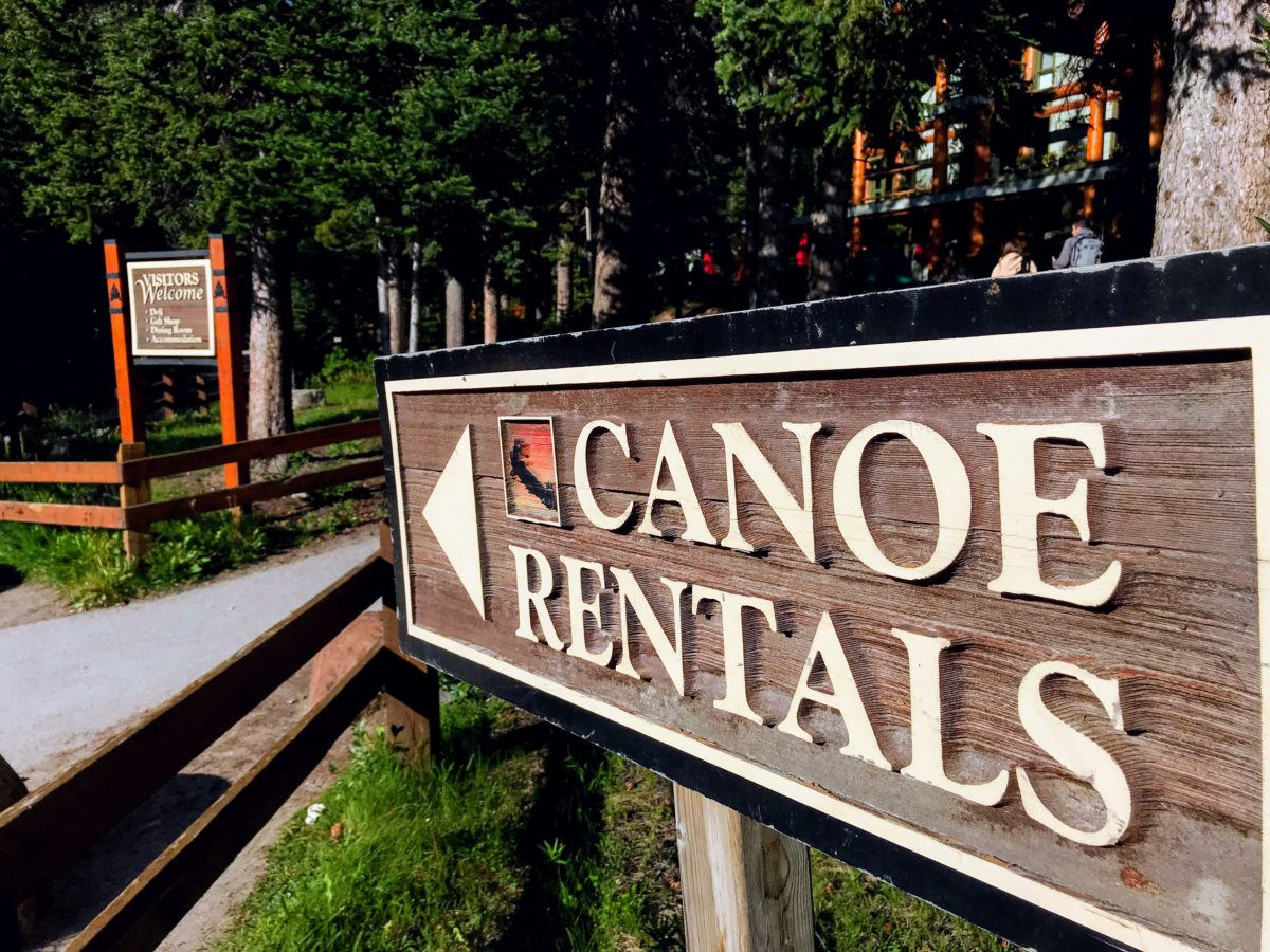 Canoe Rentals - Lake Moraine