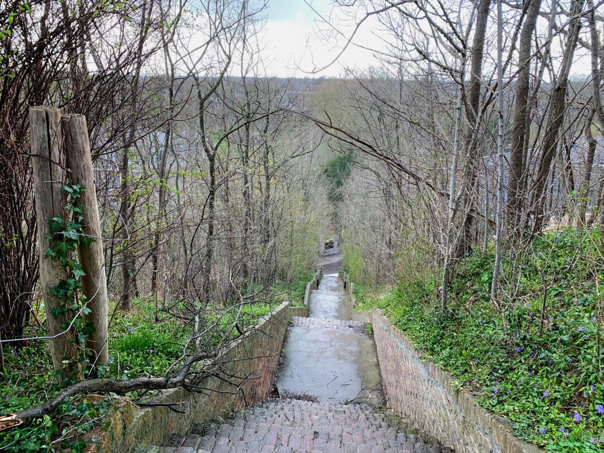 Trappen naar uitkijktoren in Bilzen