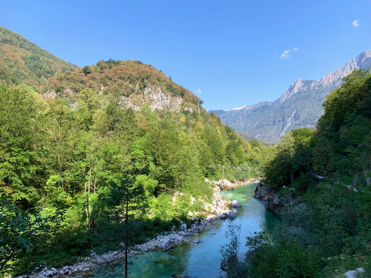 Hangbrug richting de Kozjak waterval